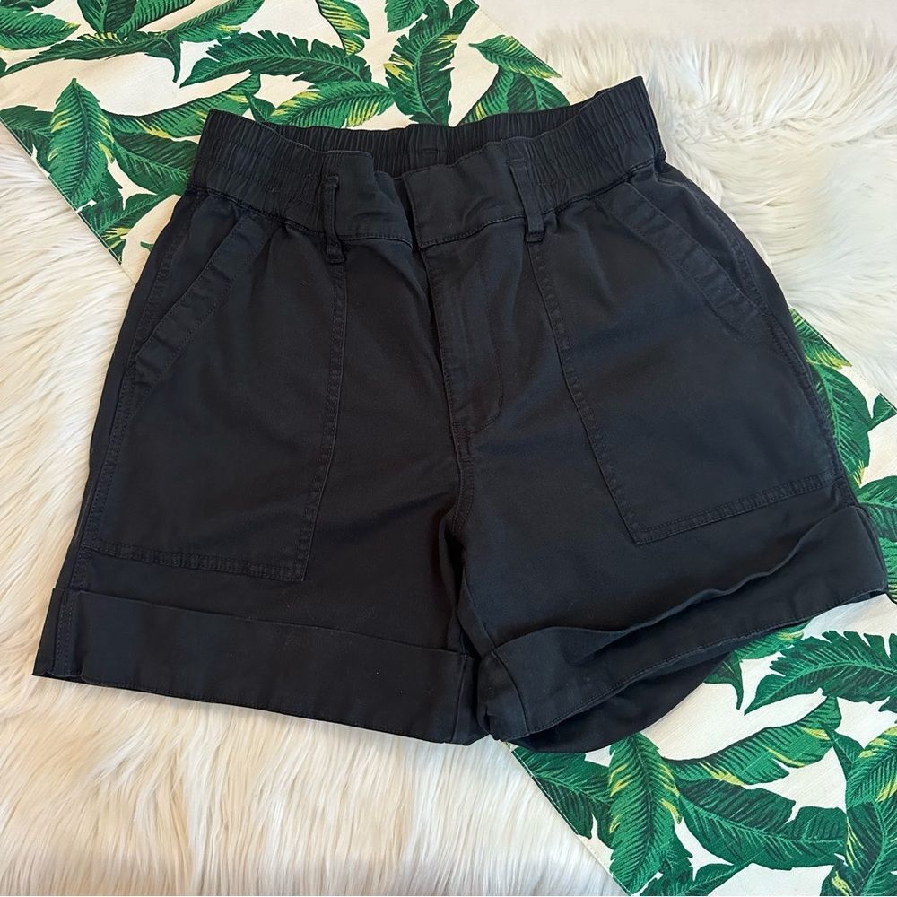 CAbi Discovery Shorts 040
